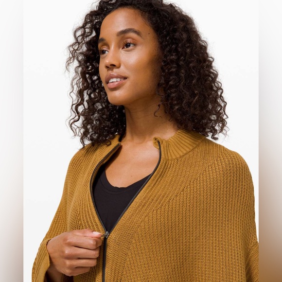 Lululemon ✨EUC✨ Softer Still Wrap- Spiced Bronze in XS/S - Picture 3 of 15